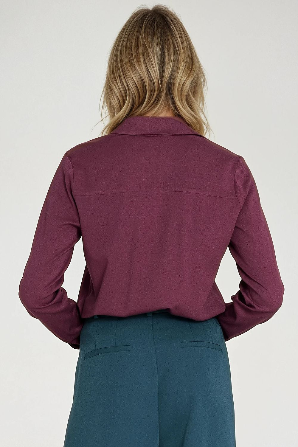  Long sleeve shirt model 219772 Nife 