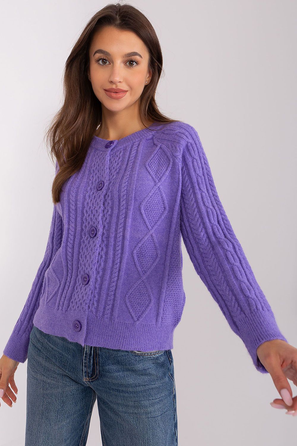 Cardigan model 186817 AT 